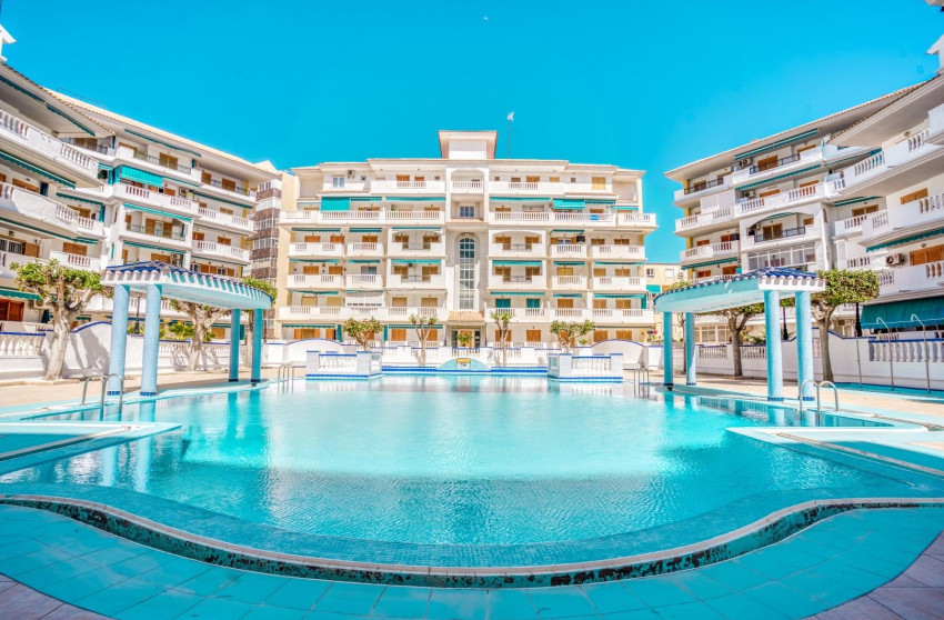 Herverkoop - Apartment - Torrevieja - La Mata