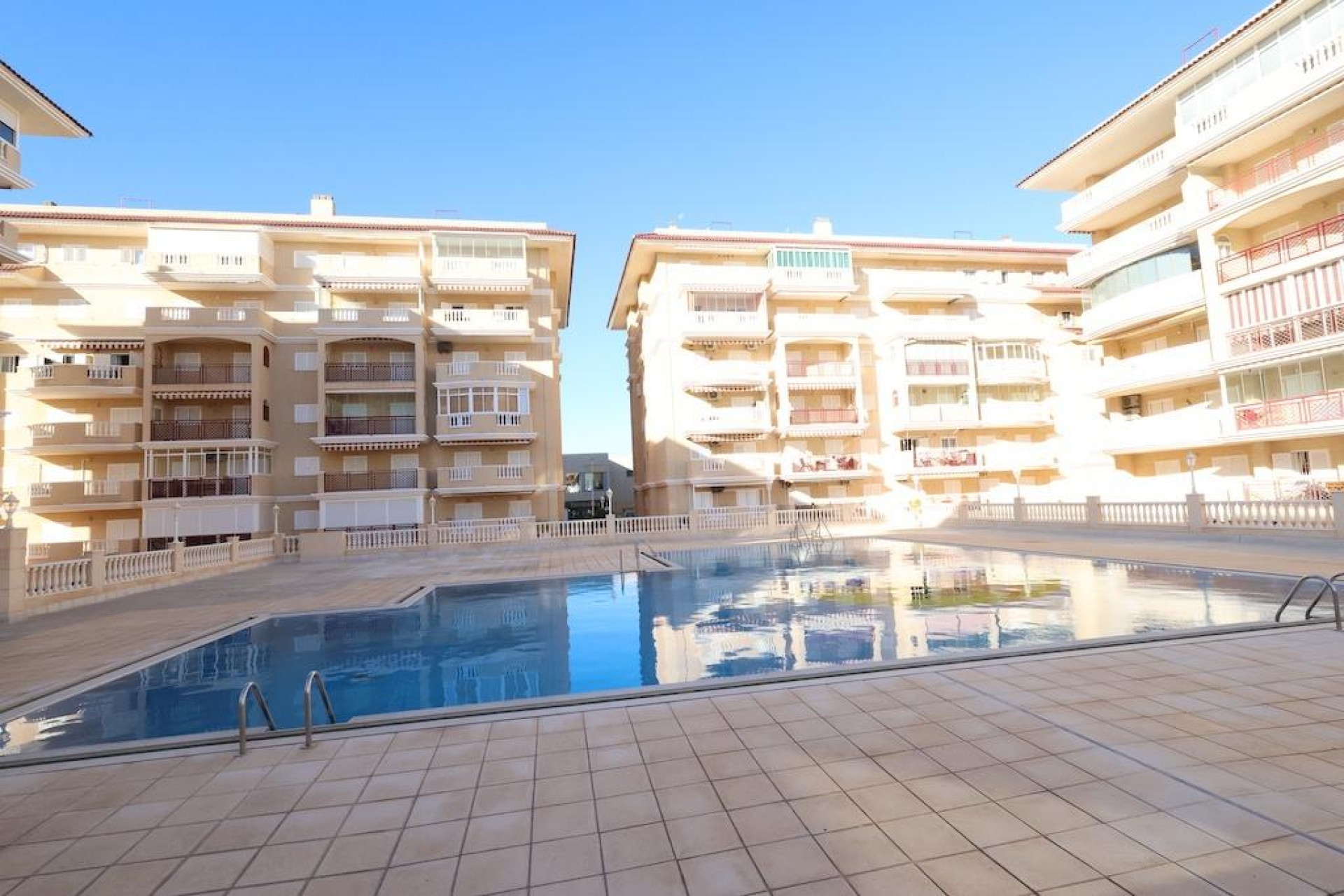 Herverkoop - Apartment - Torrevieja - La Mata