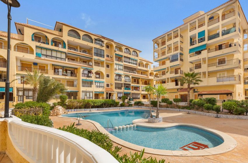 Herverkoop - Apartment - Torrevieja - La Mata