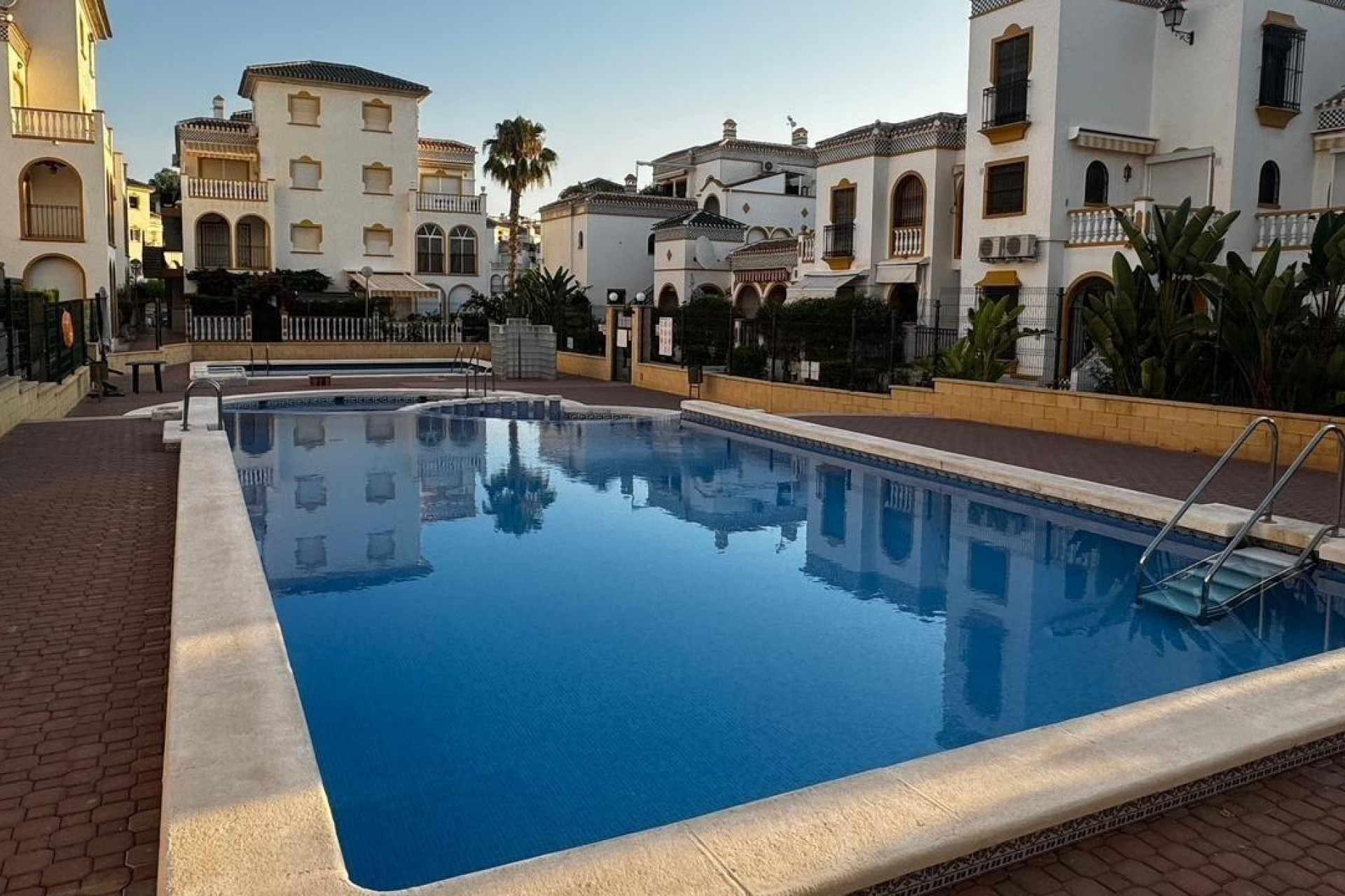 Herverkoop - Apartment - Torrevieja - La Mata