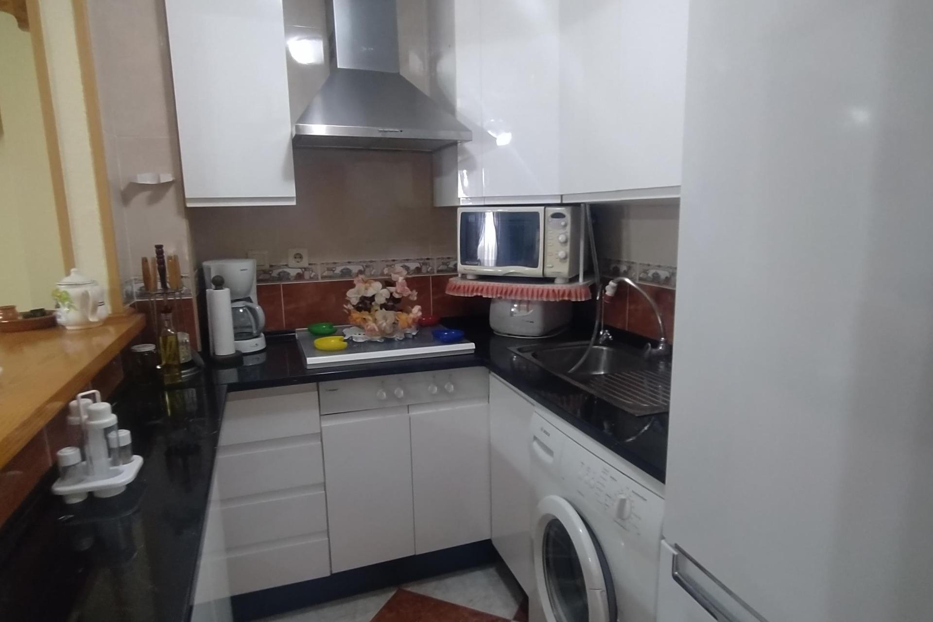 Herverkoop - Apartment - Torrevieja - Los Europeos