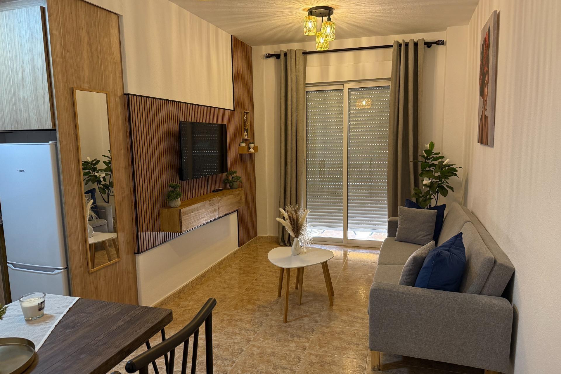 Herverkoop - Apartment - Torrevieja - Los Europeos