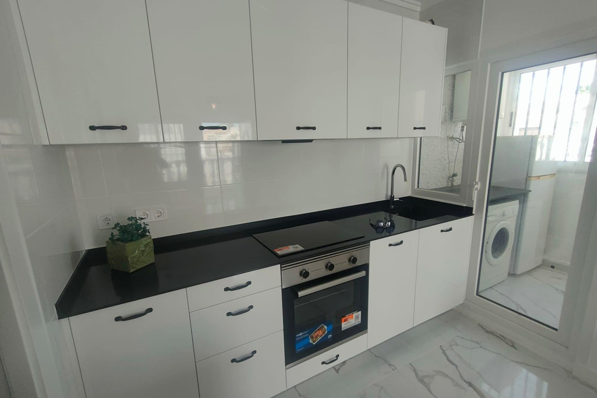 Herverkoop - Apartment - Torrevieja - Los Frutales