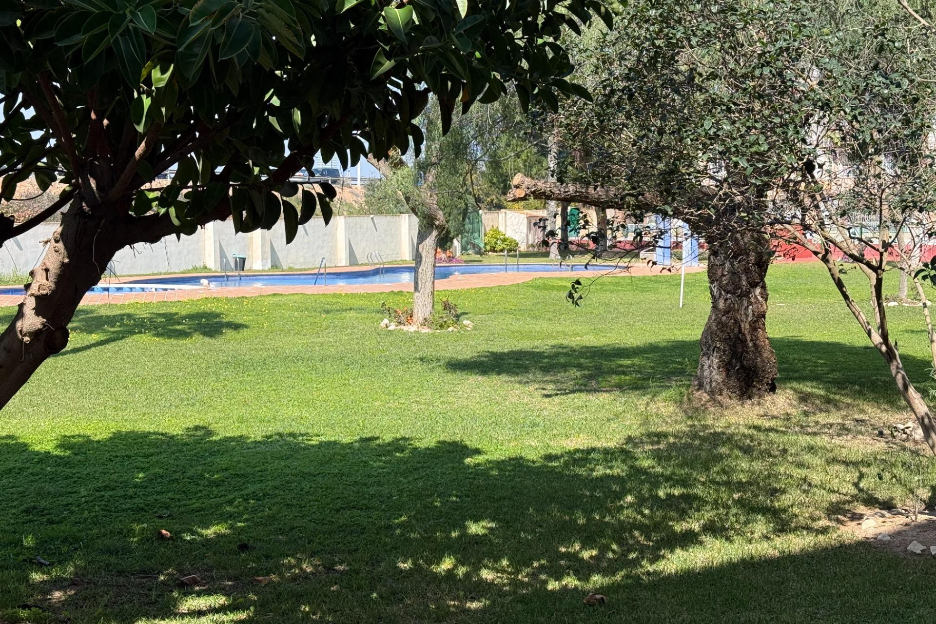 Herverkoop - Apartment - Torrevieja - Parque de las Naciones