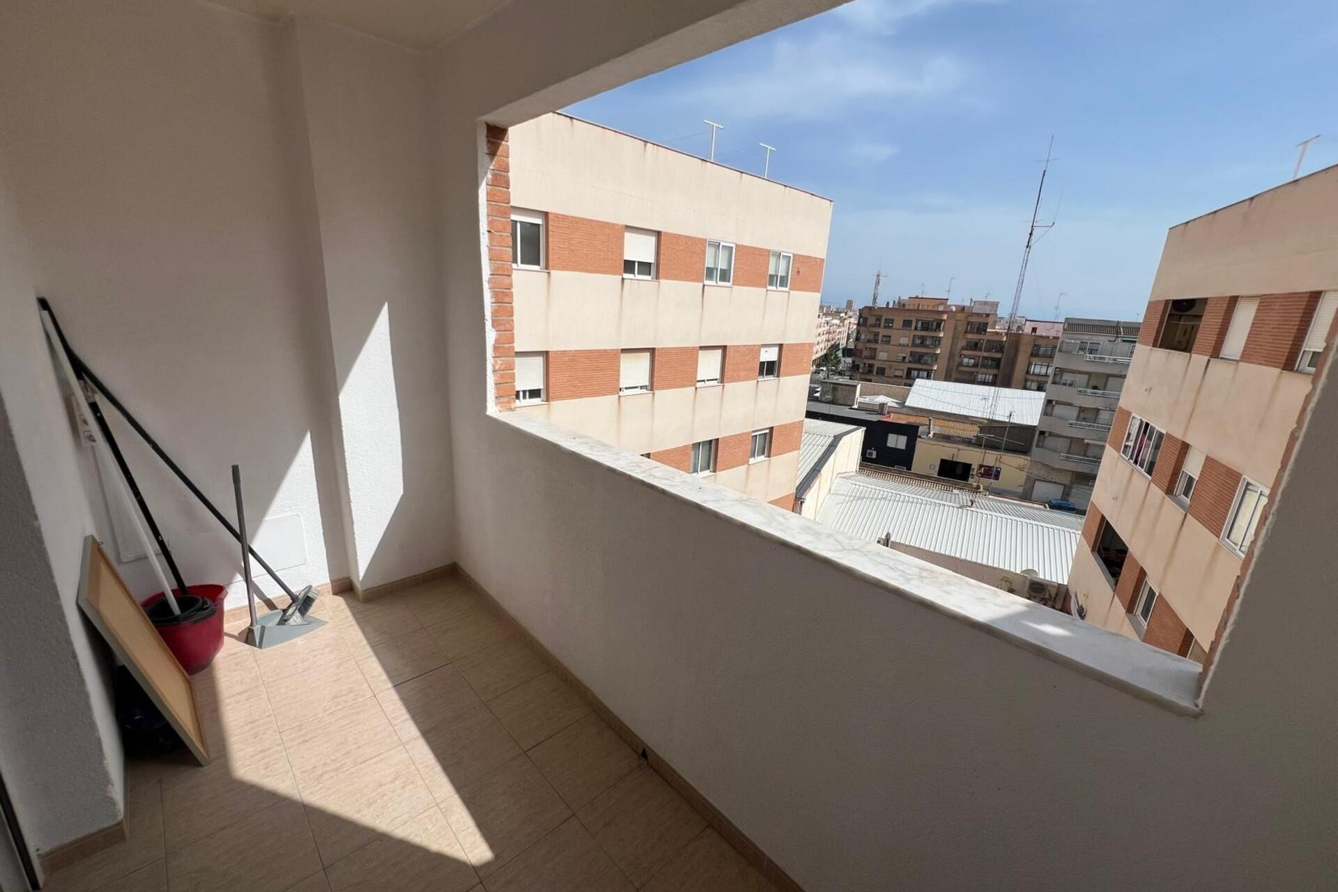Herverkoop - Apartment - Torrevieja - Parque de las Naciones