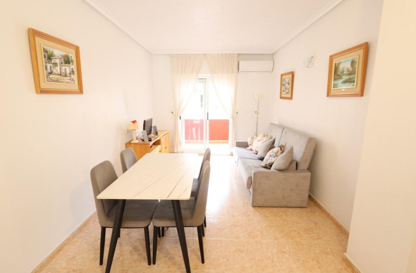 Herverkoop - Apartment - Torrevieja - Parque de las Naciones