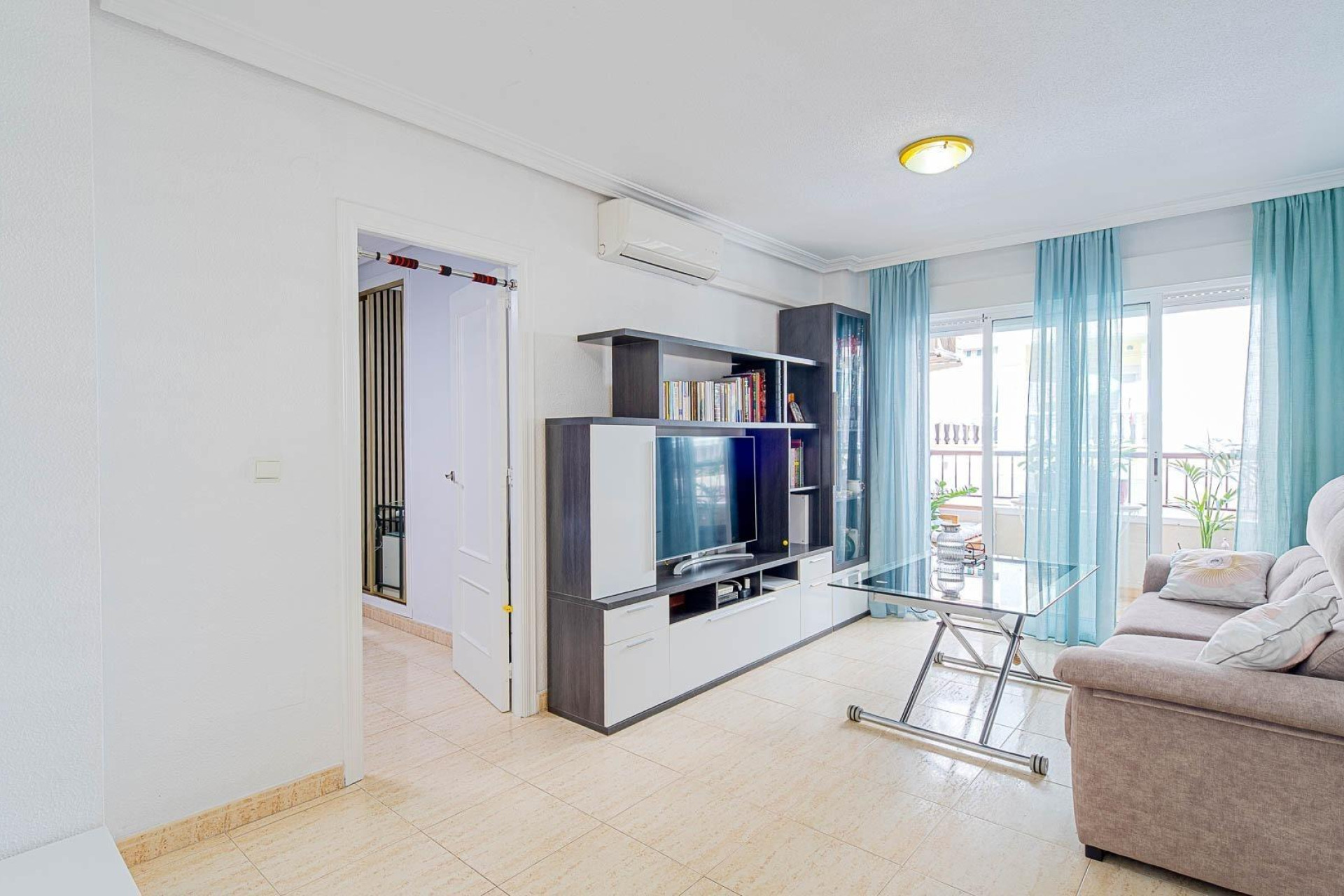 Herverkoop - Apartment - Torrevieja - Parque de las Naciones