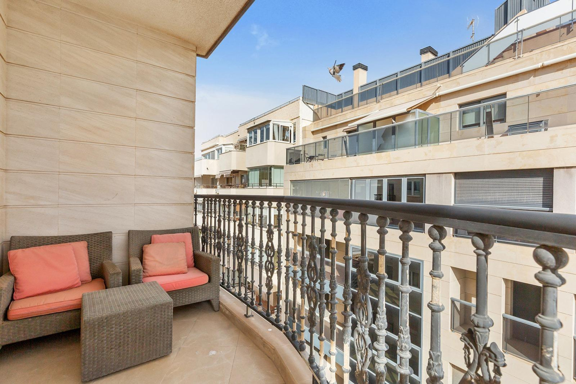 Herverkoop - Apartment - Torrevieja - Paseo maritimo