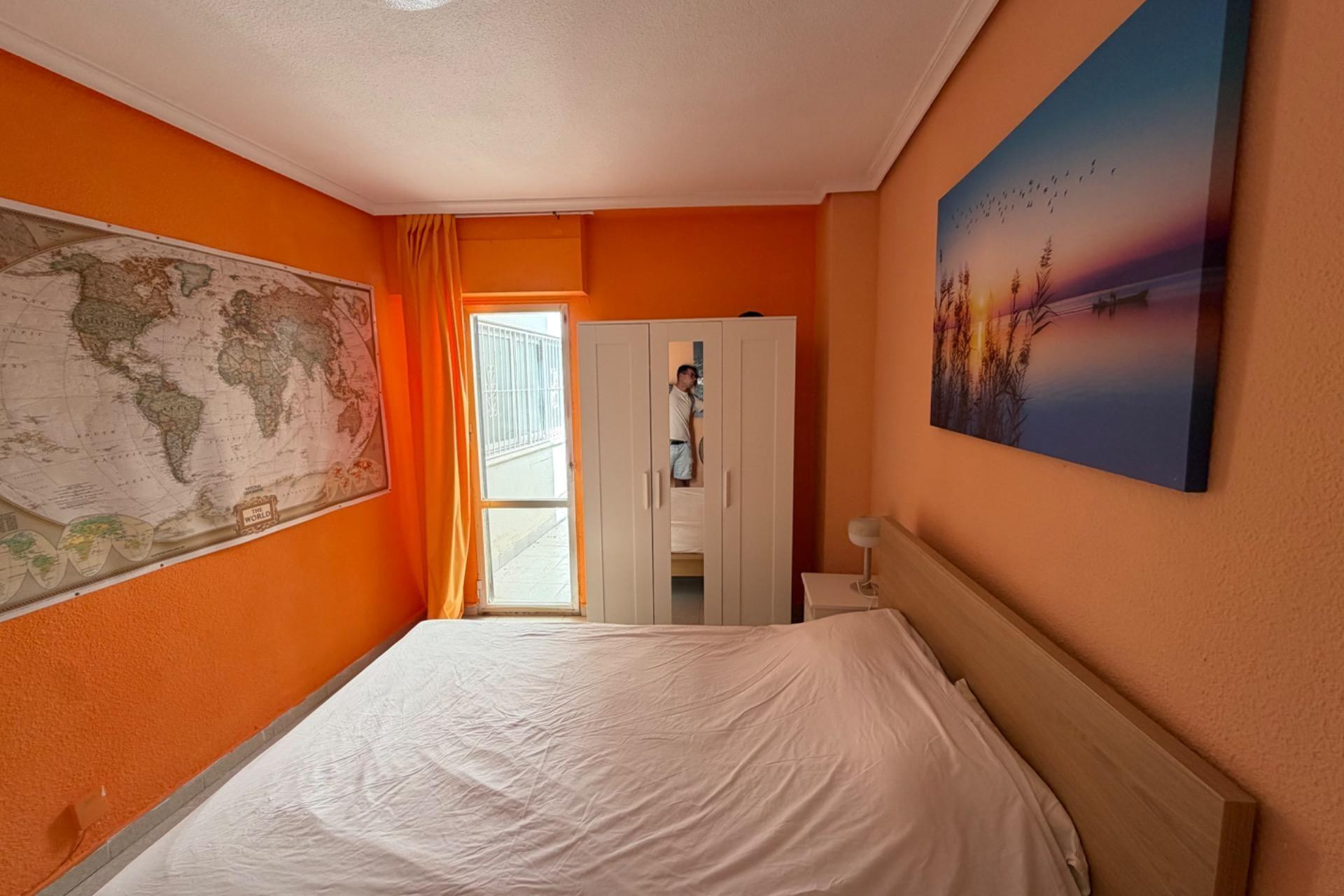Herverkoop - Apartment - Torrevieja - Paseo maritimo