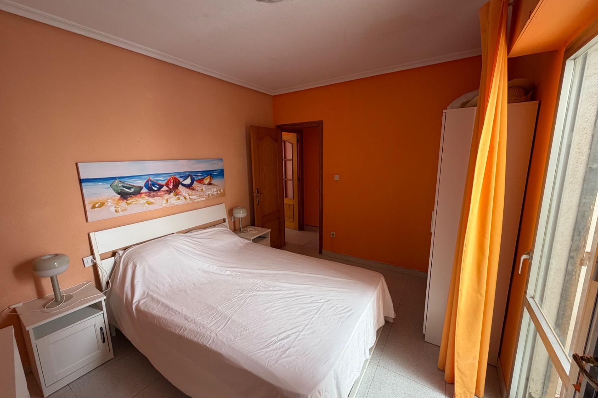 Herverkoop - Apartment - Torrevieja - Paseo maritimo