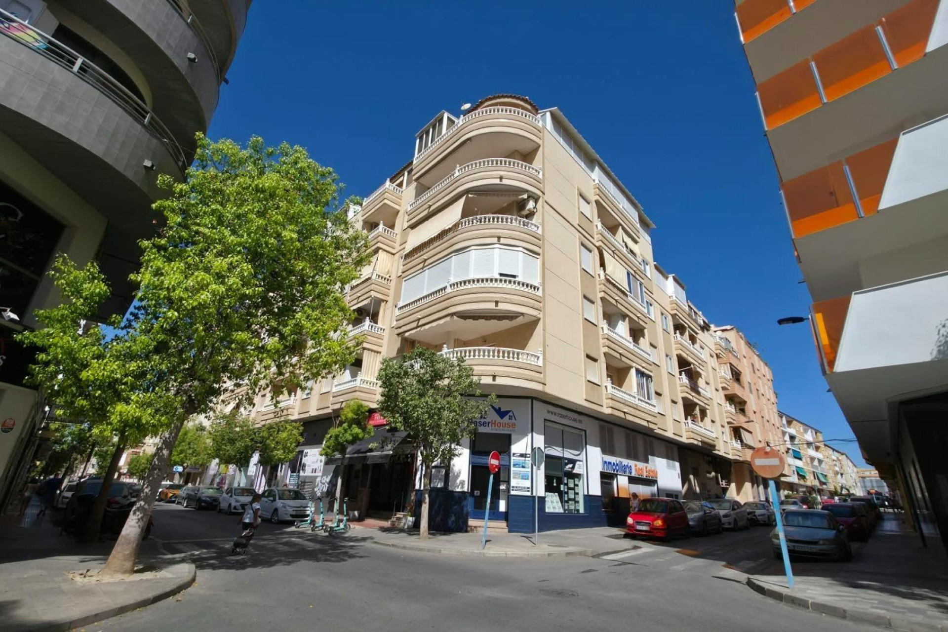 Herverkoop - Apartment - Torrevieja - Paseo maritimo