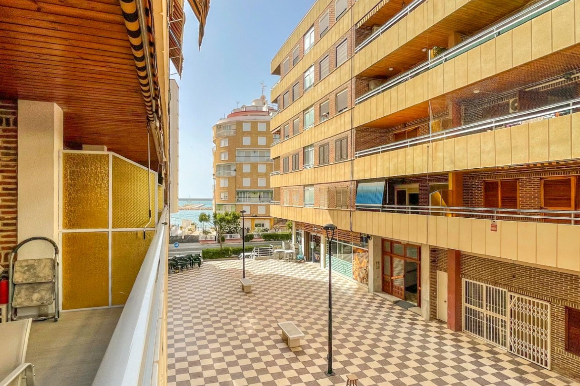 Herverkoop - Apartment - Torrevieja - Playa Acequion