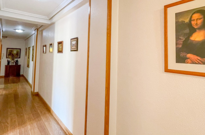 Herverkoop - Apartment - Torrevieja - Playa Acequion
