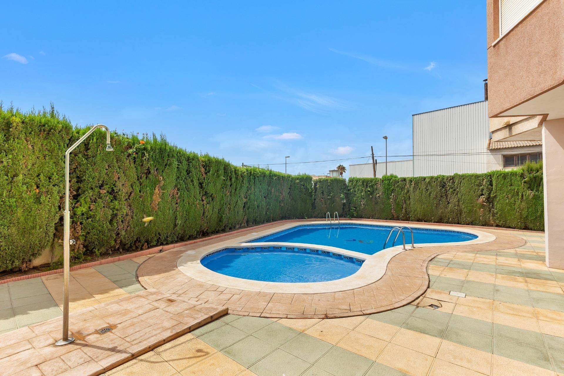 Herverkoop - Apartment - Torrevieja - Playa de los locos