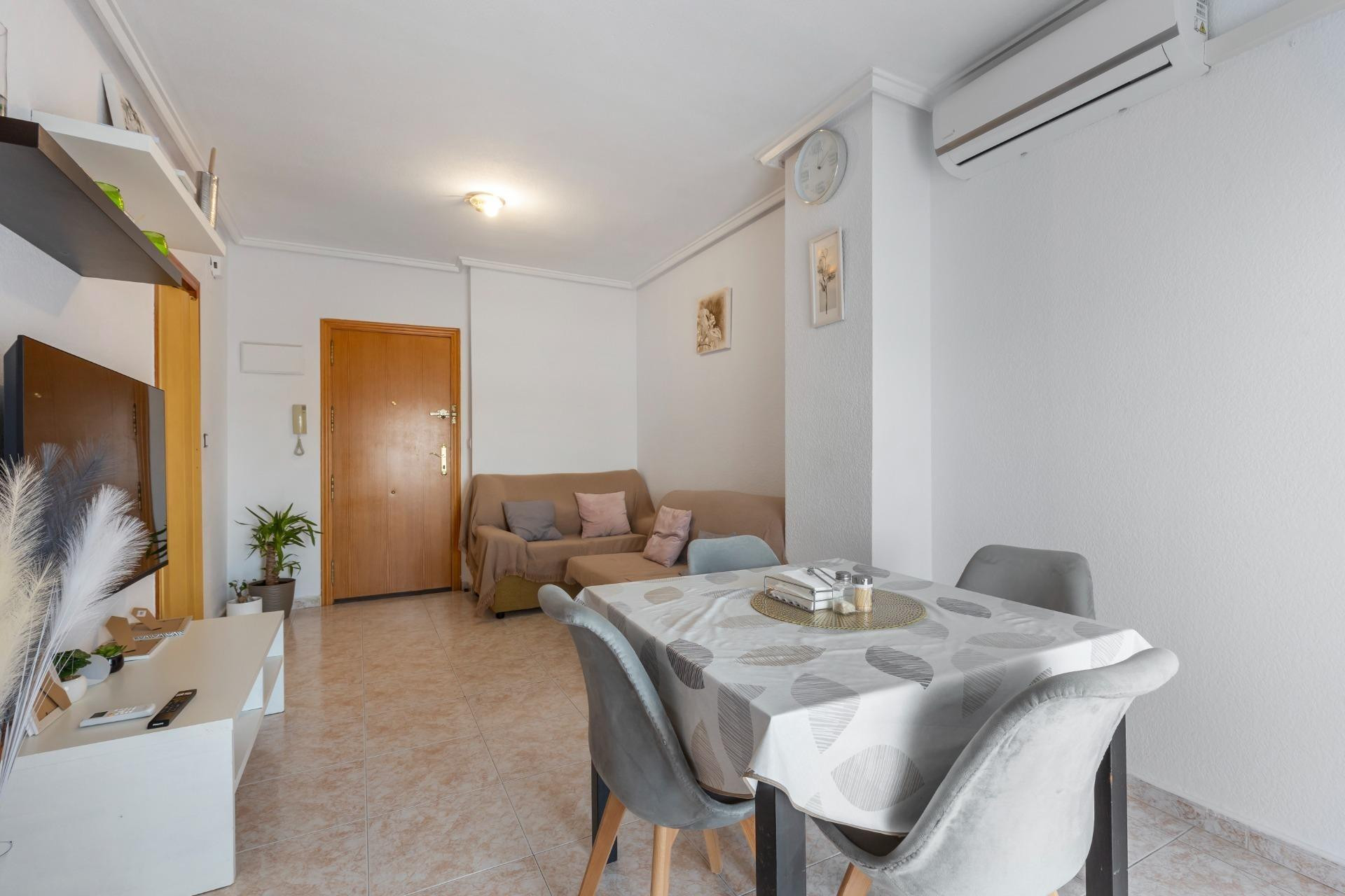 Herverkoop - Apartment - Torrevieja - Playa de los locos