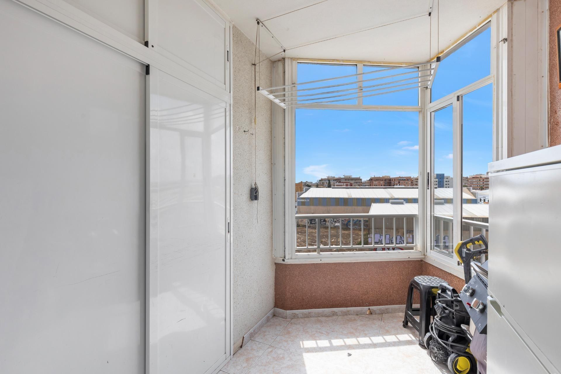 Herverkoop - Apartment - Torrevieja - Playa de los locos