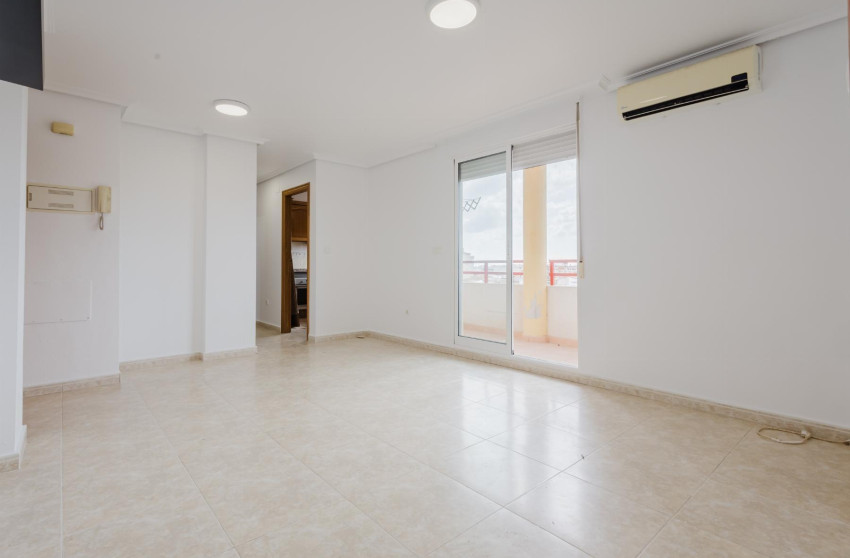 Herverkoop - Apartment - Torrevieja - Playa de los locos
