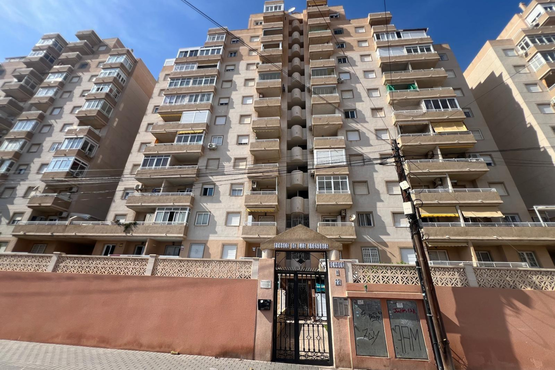 Herverkoop - Apartment - Torrevieja - Playa de los locos
