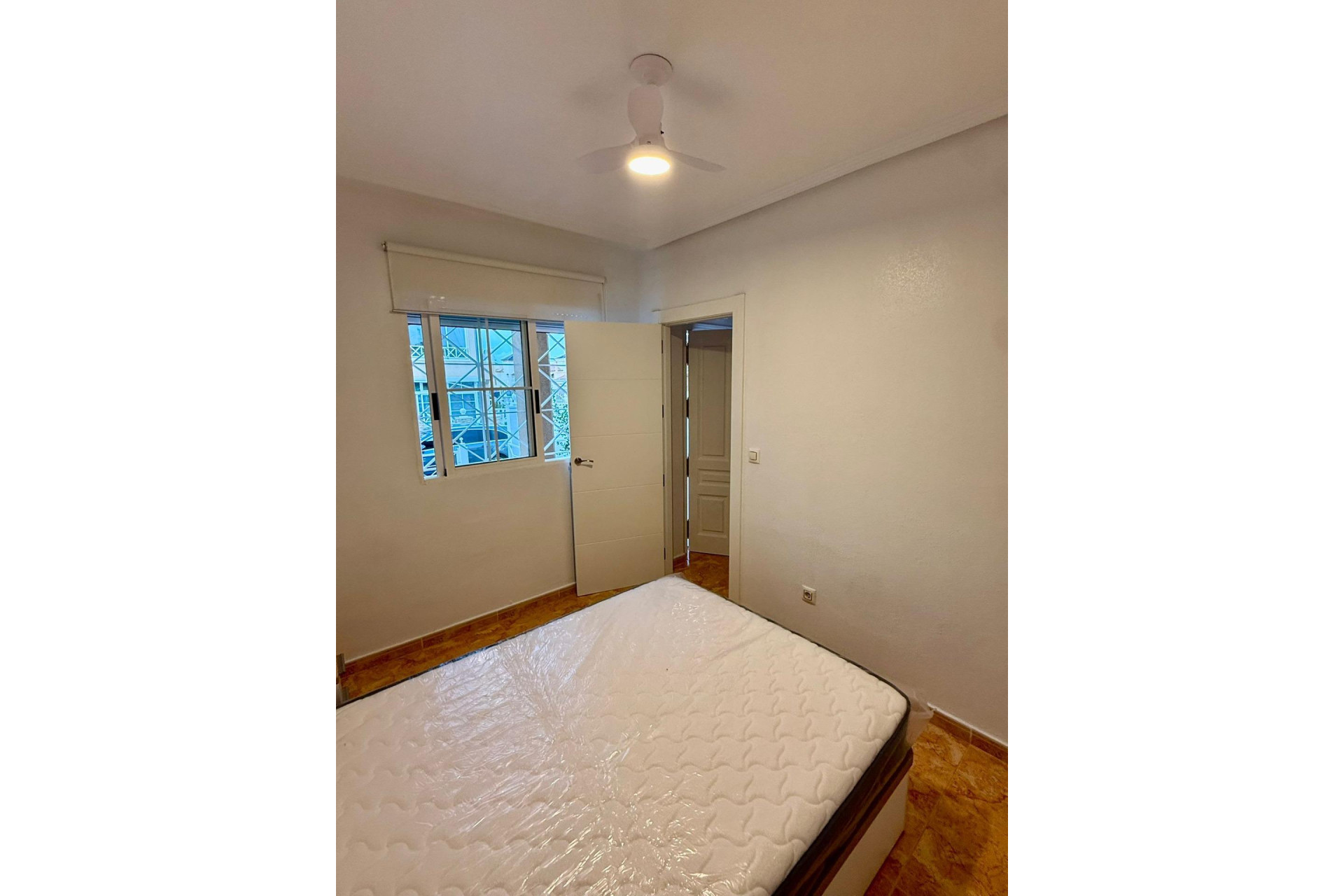 Herverkoop - Apartment - Torrevieja - Playa de los locos