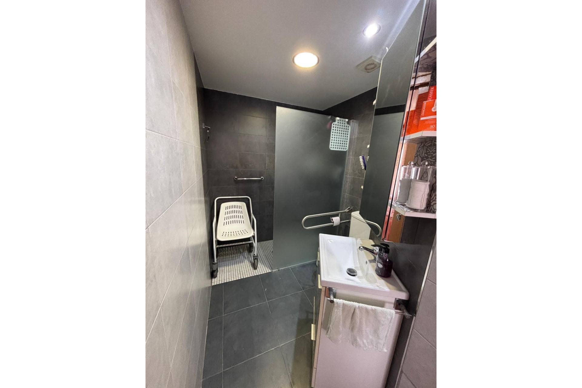 Herverkoop - Apartment - Torrevieja - Playa de los locos