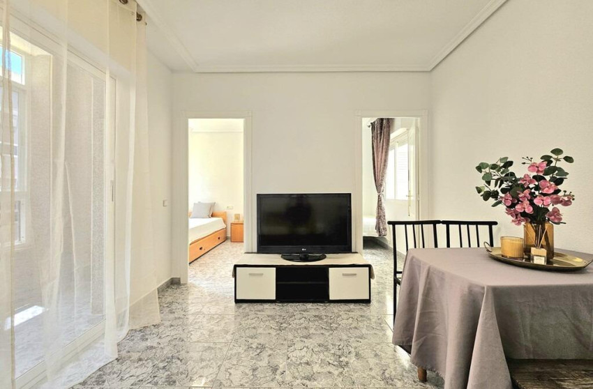 Herverkoop - Apartment - Torrevieja - Playa de los locos