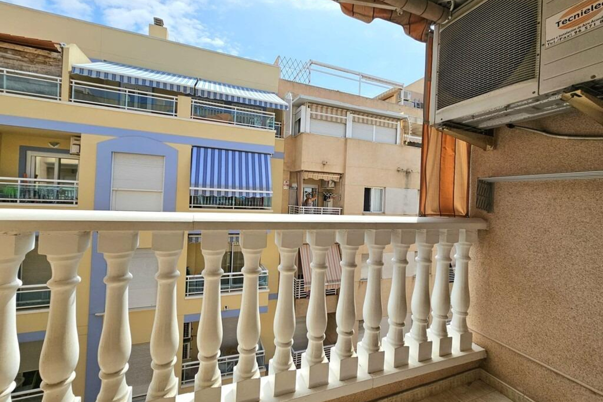Herverkoop - Apartment - Torrevieja - Playa de los locos