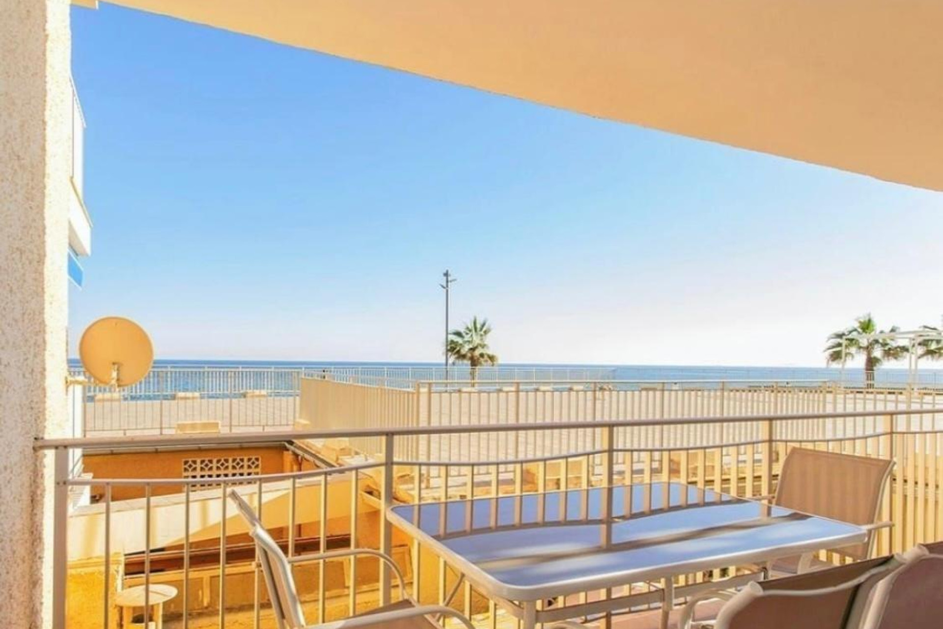 Herverkoop - Apartment - Torrevieja - Playa de los locos