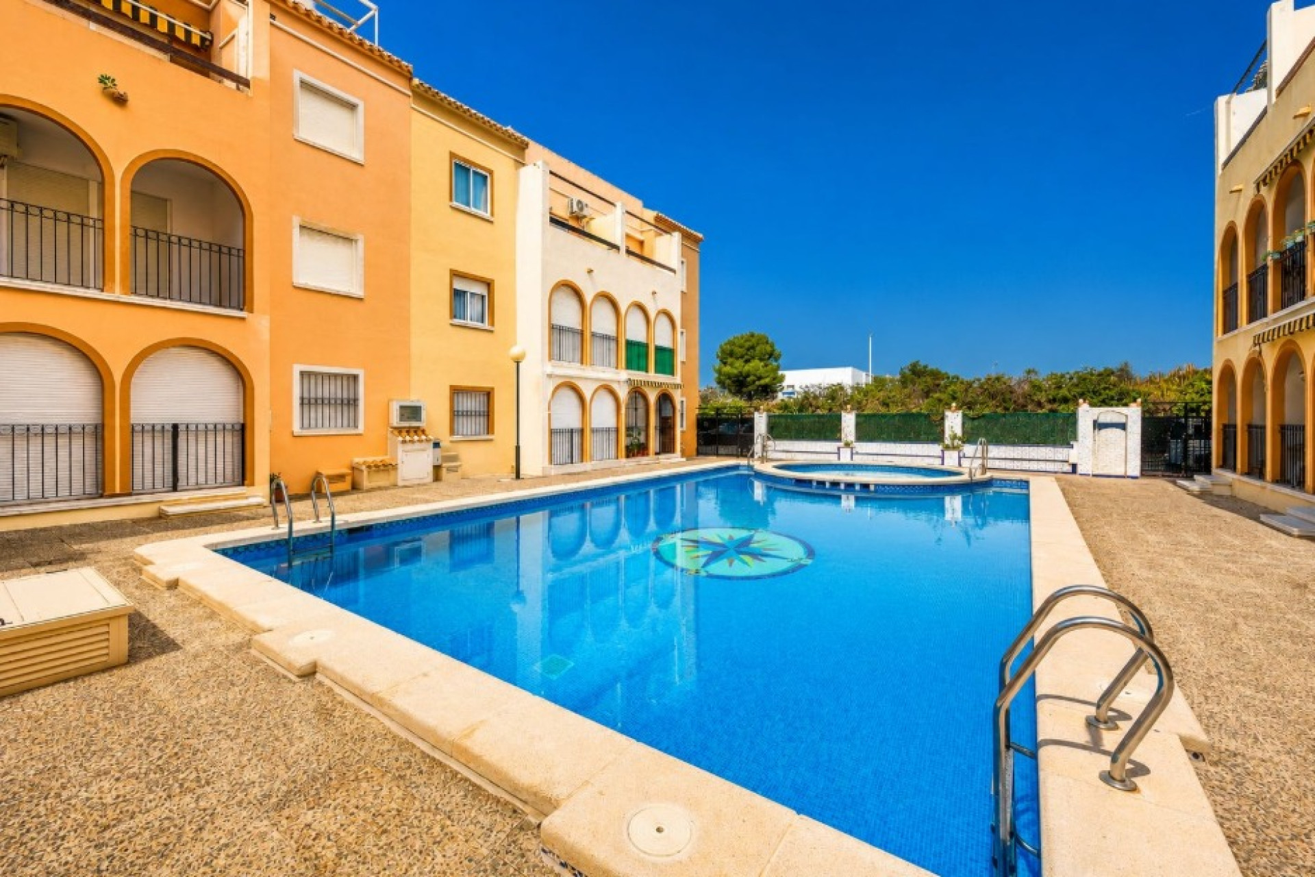 Herverkoop - Apartment - Torrevieja - Playa de los Naufragos