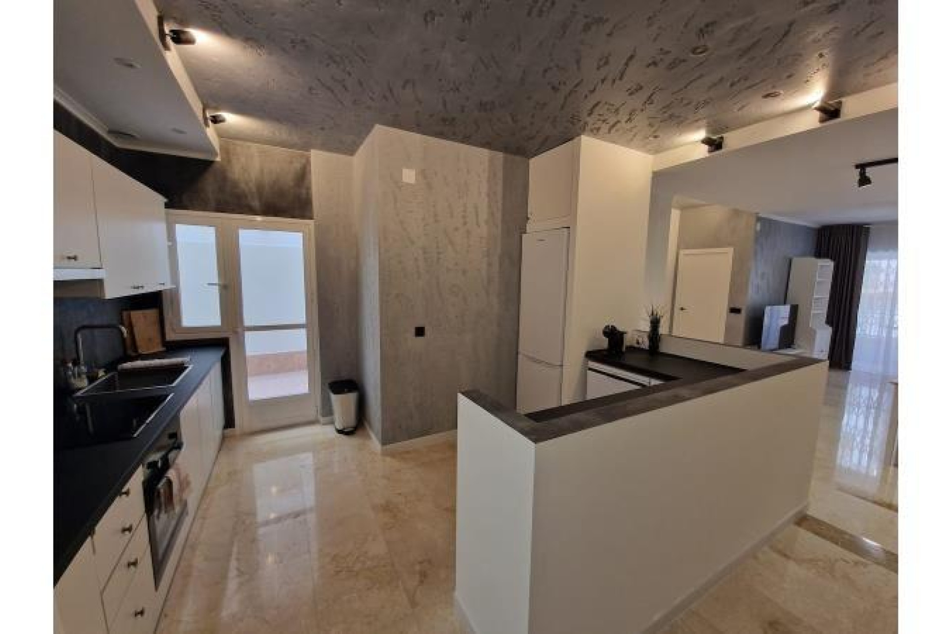 Herverkoop - Apartment - Torrevieja - Playa del cura