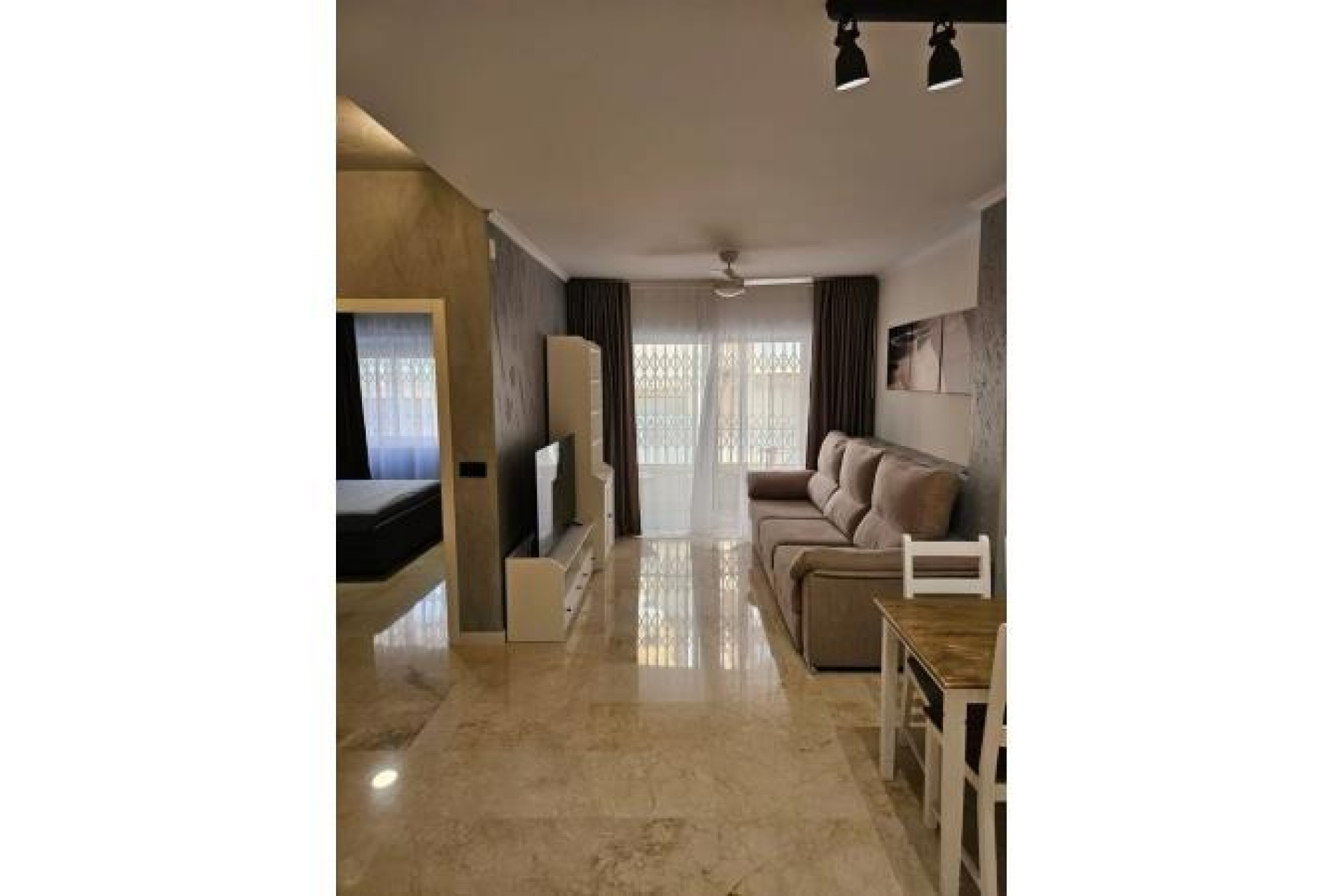 Herverkoop - Apartment - Torrevieja - Playa del cura