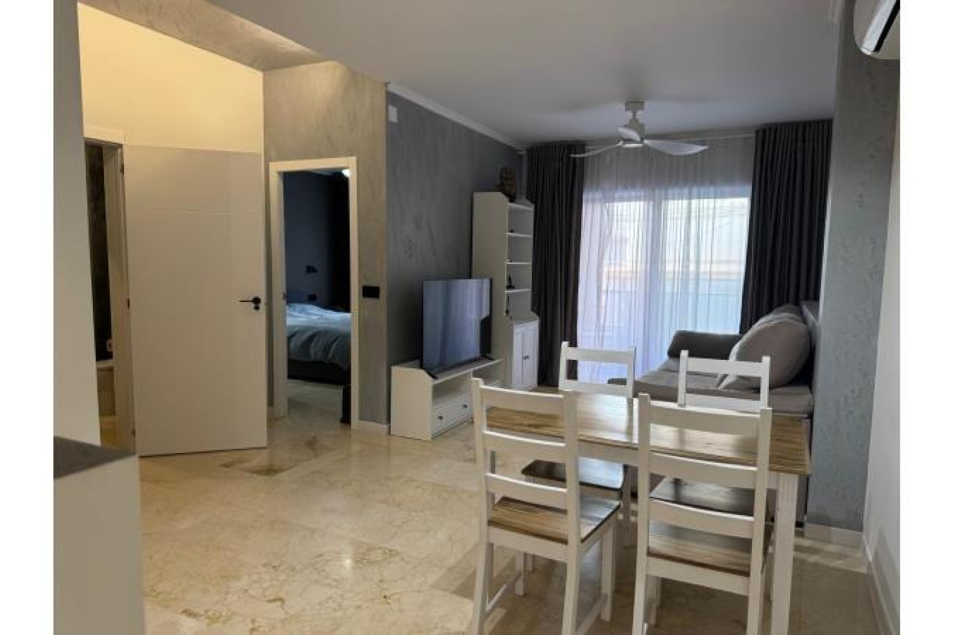 Herverkoop - Apartment - Torrevieja - Playa del cura