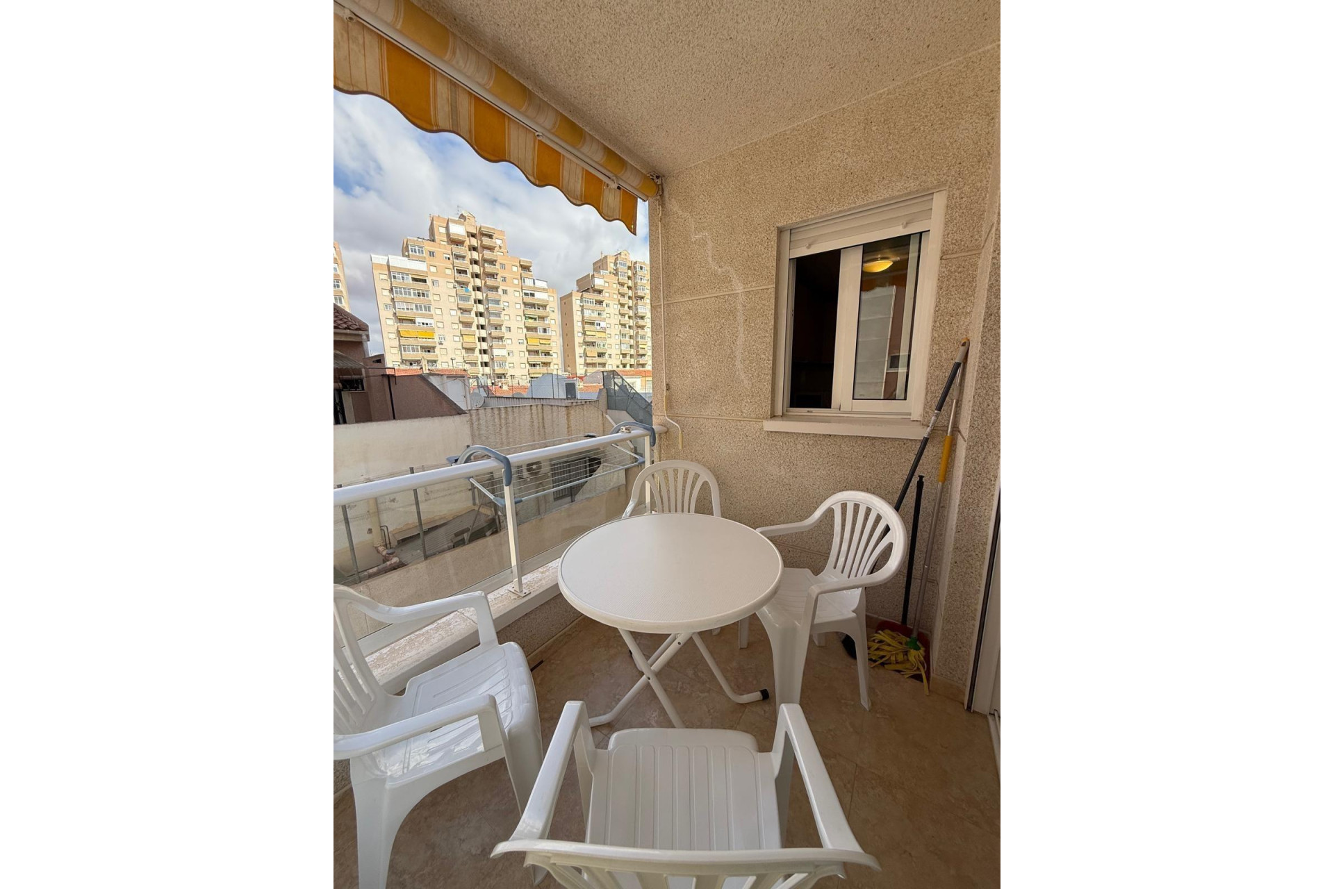 Herverkoop - Apartment - Torrevieja - Playa del cura