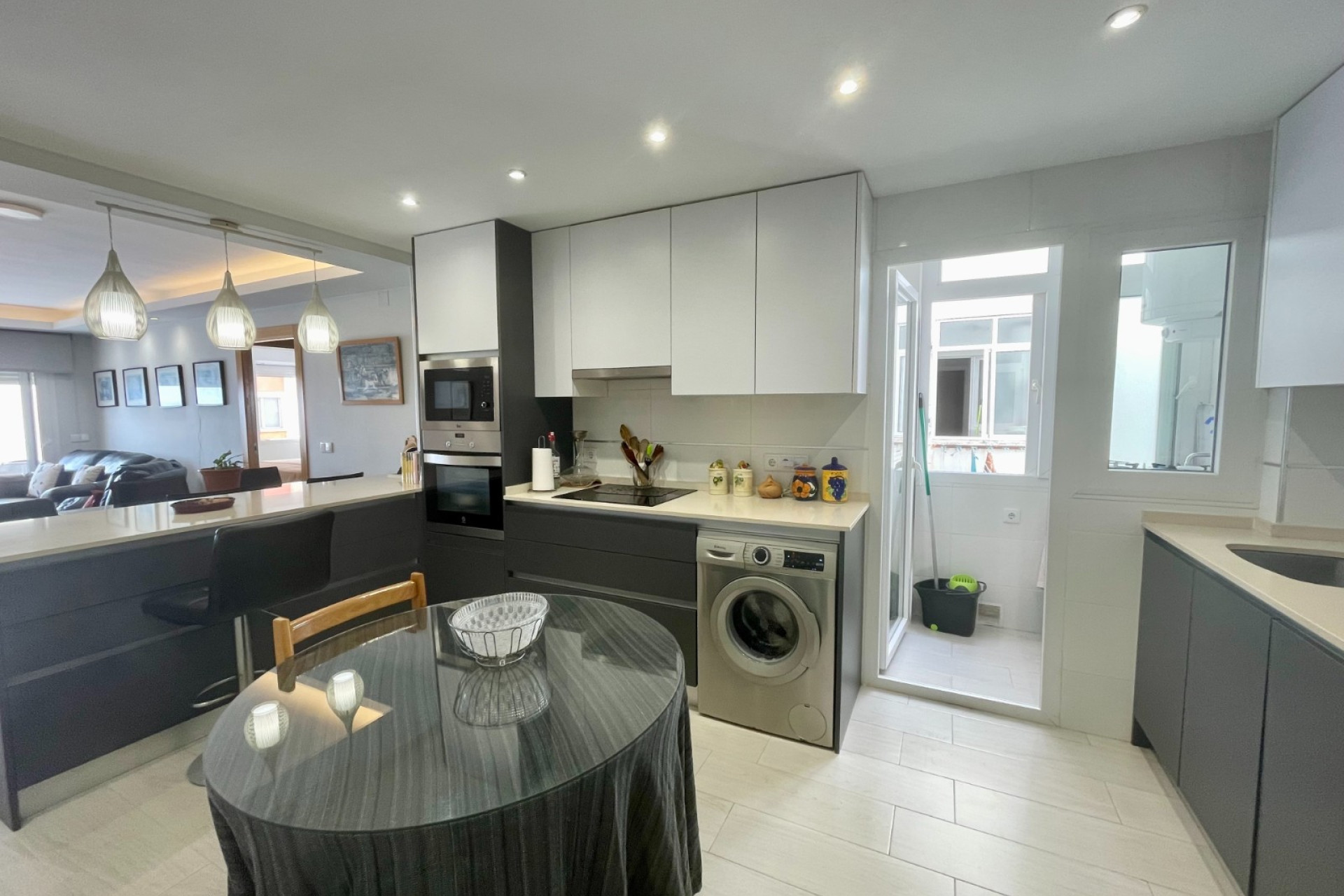 Herverkoop - Apartment - Torrevieja - Playa del Cura