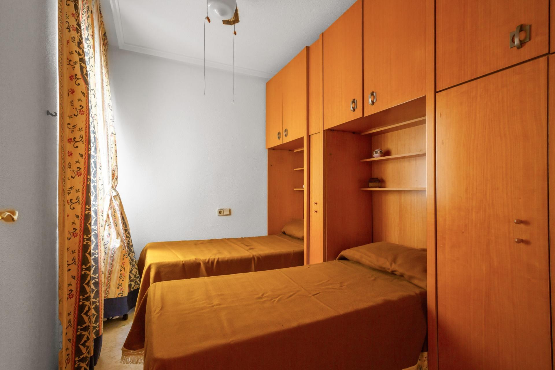 Herverkoop - Apartment - Torrevieja - Playa del cura