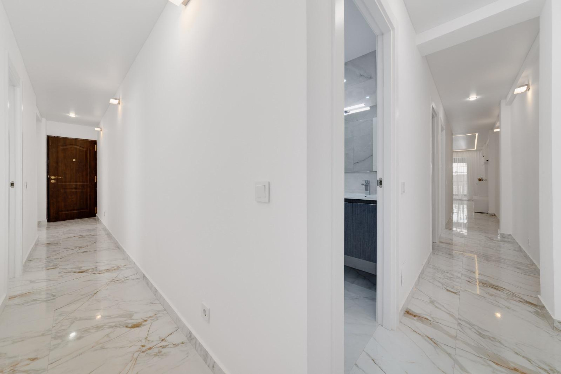 Herverkoop - Apartment - Torrevieja - Playa del Cura