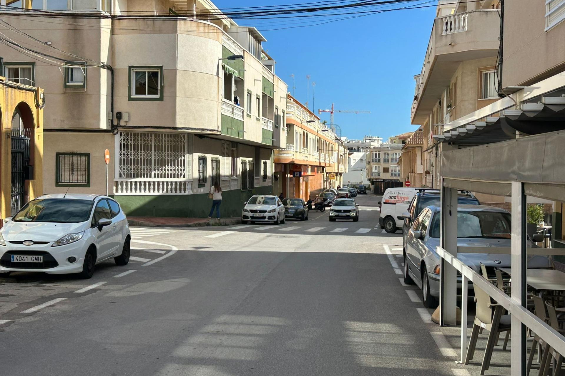 Herverkoop - Apartment - Torrevieja - Playa del cura