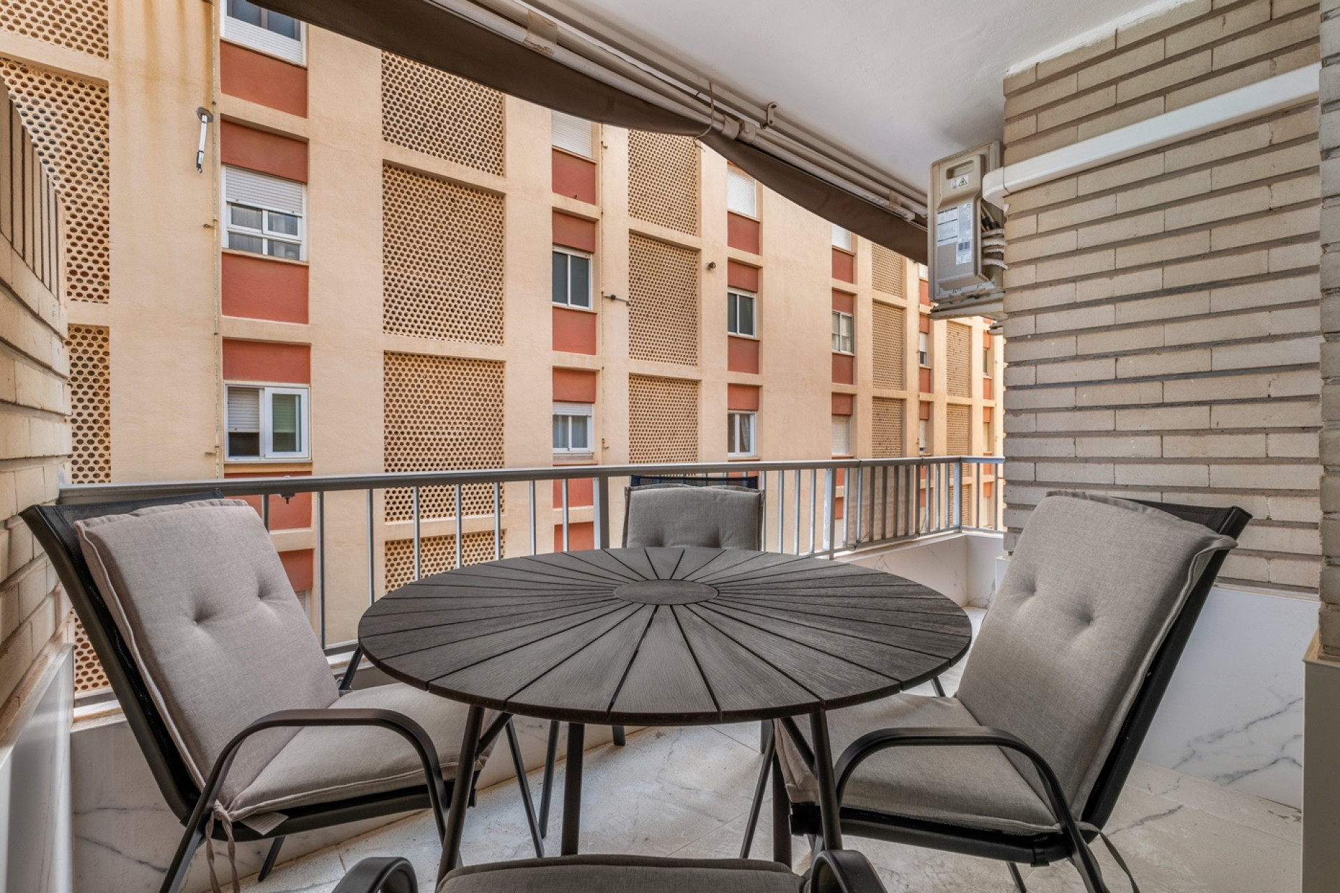 Herverkoop - Apartment - Torrevieja - Playa Del Cura
