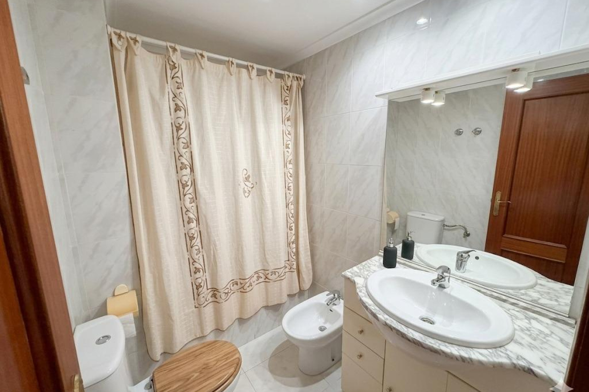 Herverkoop - Apartment - Torrevieja - Playa del cura