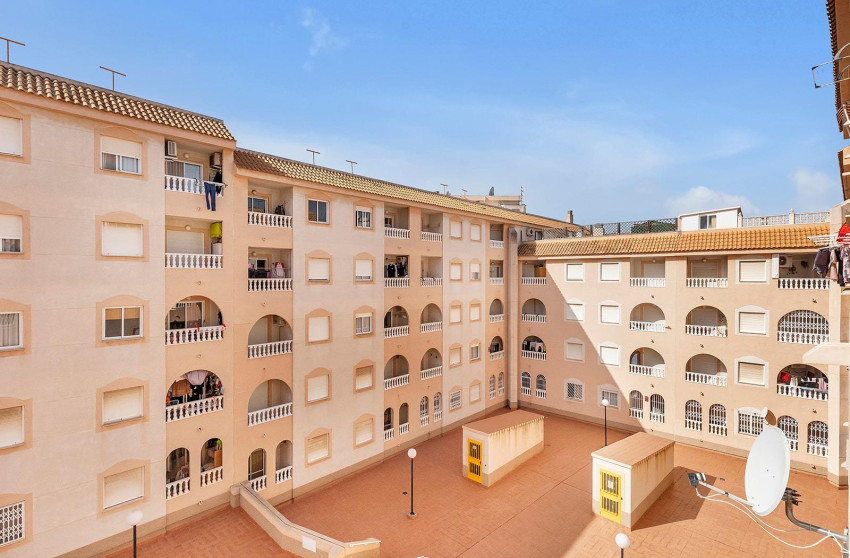 Herverkoop - Apartment - Torrevieja - Playa del cura