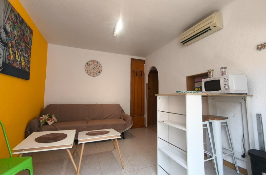 Herverkoop - Apartment - Torrevieja - Playa del Cura