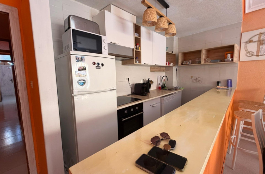 Herverkoop - Apartment - Torrevieja - Playa del Cura