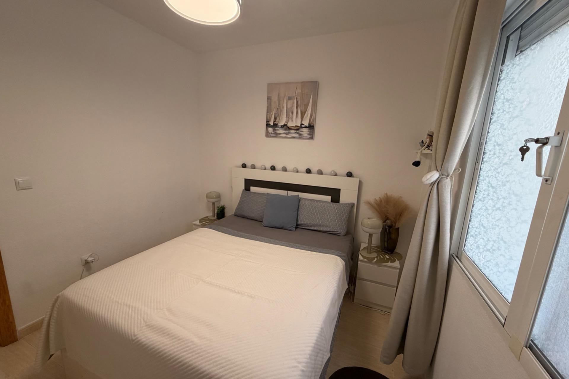 Herverkoop - Apartment - Torrevieja - Playa del cura