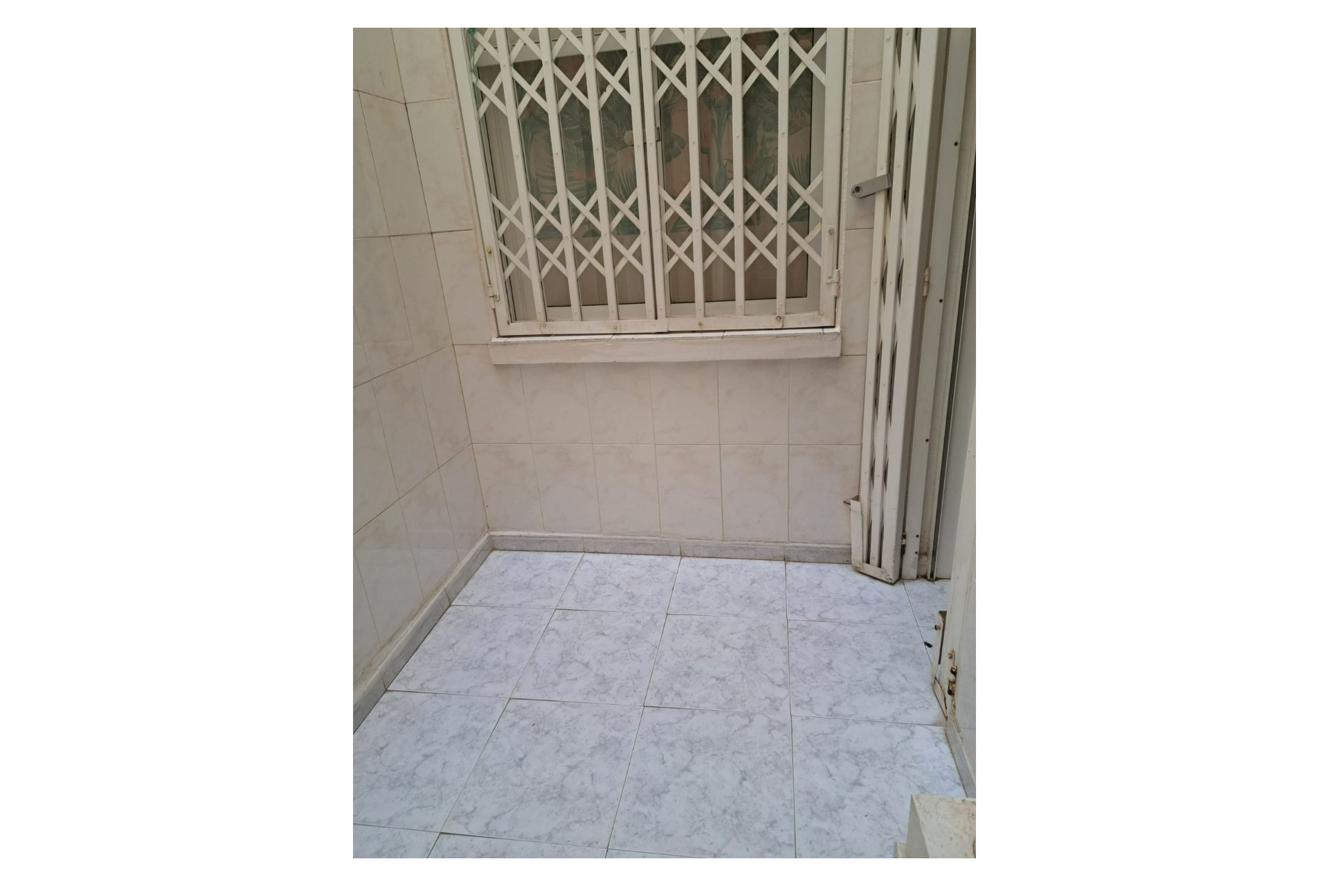 Herverkoop - Apartment - Torrevieja - Playa del Cura