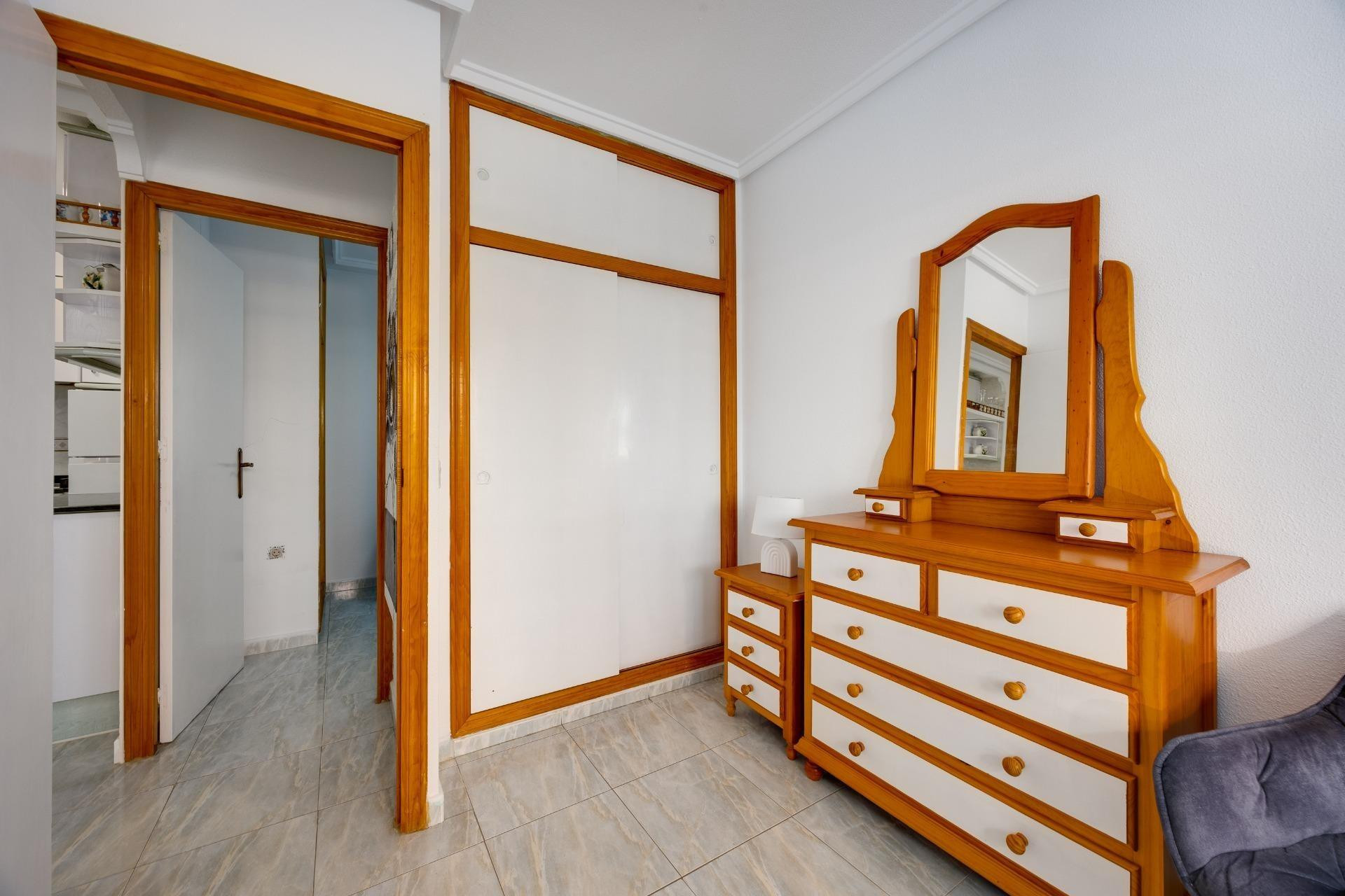Herverkoop - Apartment - Torrevieja - Playa del cura