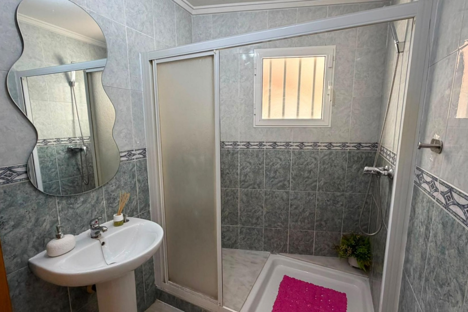 Herverkoop - Apartment - Torrevieja - Playa del Cura