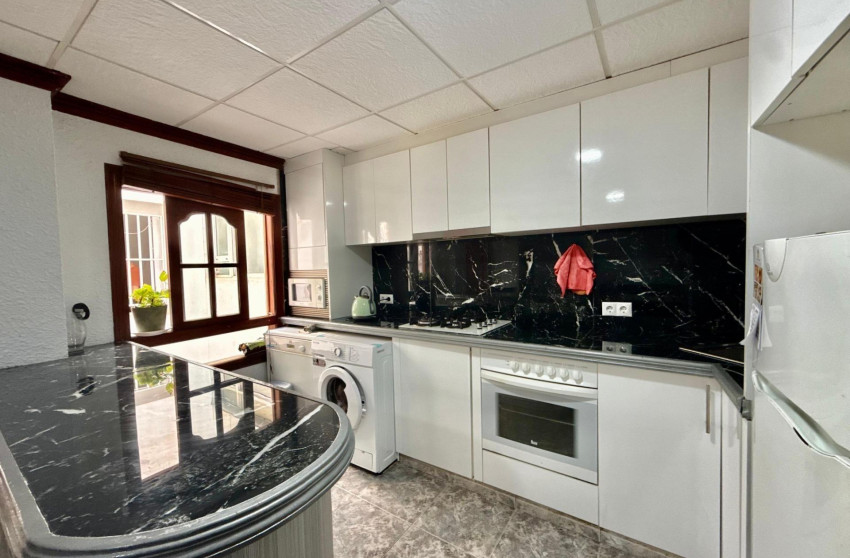 Herverkoop - Apartment - Torrevieja - Playa del cura