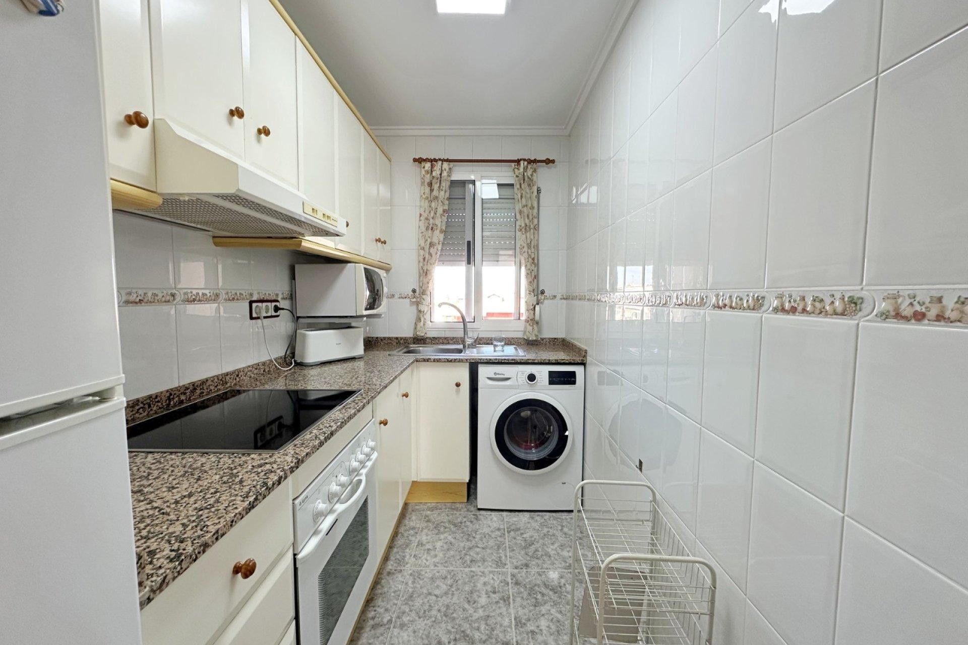 Herverkoop - Apartment - Torrevieja - Playa del cura