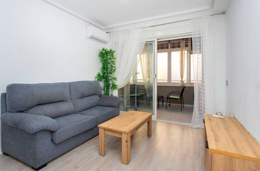 Herverkoop - Apartment - Torrevieja - Playa del cura