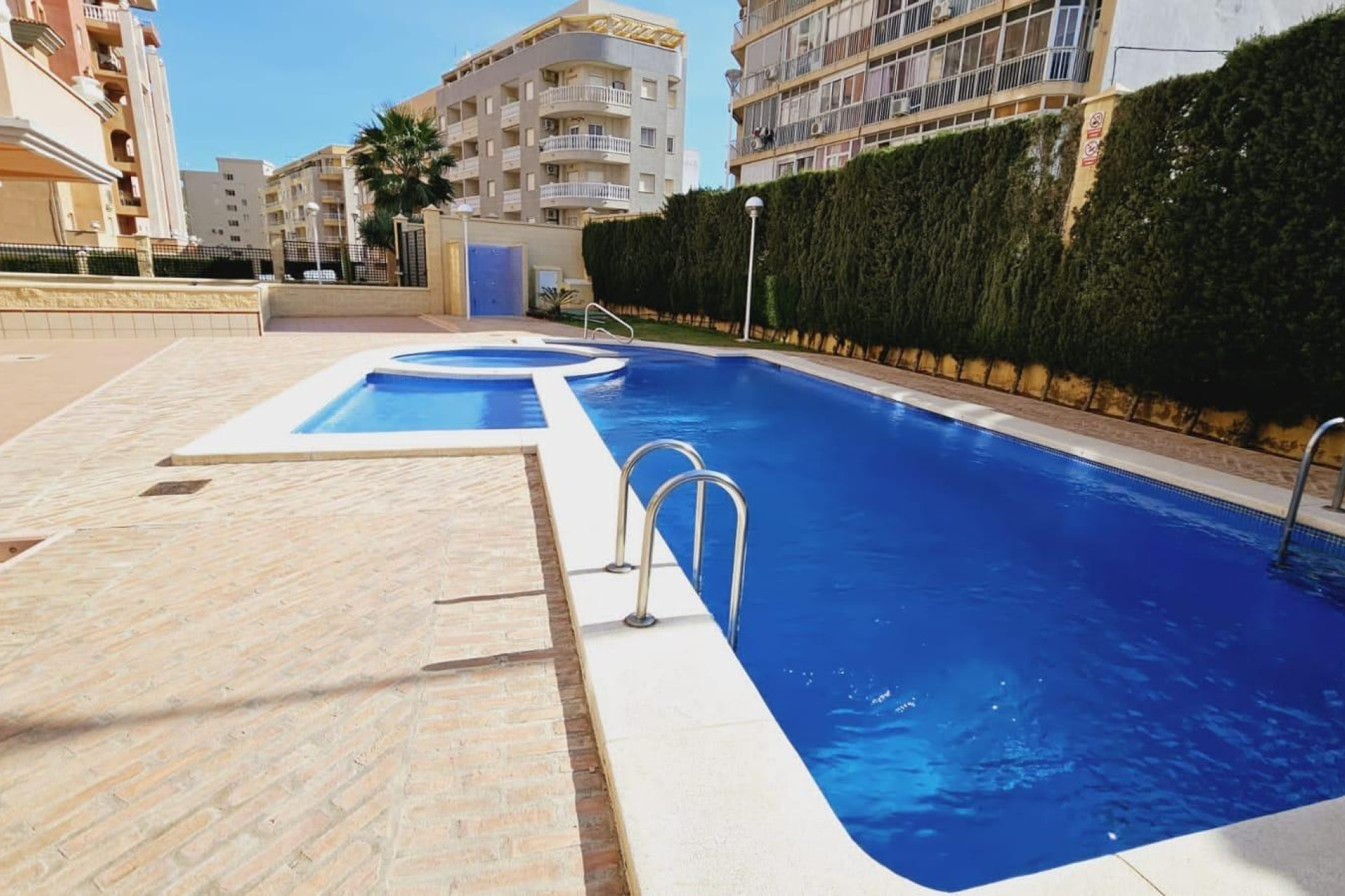 Herverkoop - Apartment - Torrevieja - Playa del cura