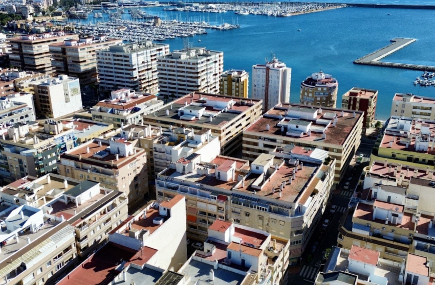 Herverkoop - Apartment - Torrevieja - Playa Los Naufragos